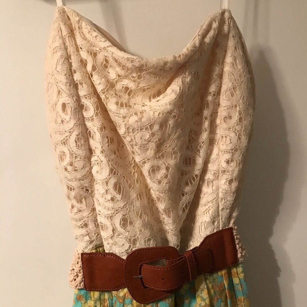 Strapless belted dress - Picture 2 of 7